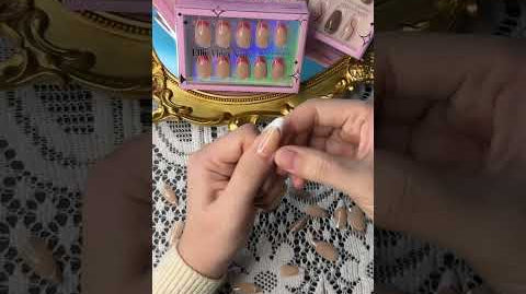 How many ways do you know?#ellievincynails #pressonnails #nailhacks #pressonnails #nails