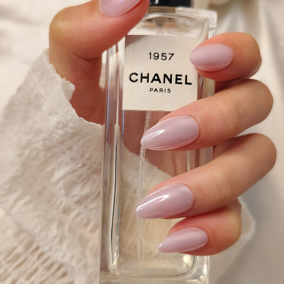 purple nails, purple chrome nails, purple glazed nails, press on nails, glued on nails, purple almond nails, soft purple nails