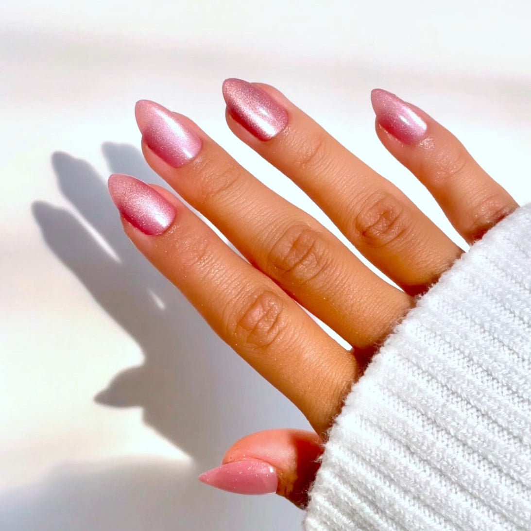 Bubblegum,Ellie Vincy Press on Nails,Short Almond,Solid color, Purple, Pink press on nails,24 pcs, false nails,reusable,glue on nails