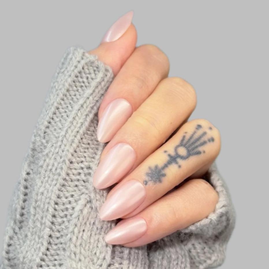 Pink Radiance,Ellie Vincy Press on Nails,Short Almond,Glitter, Solid color, White press on nails,30 pcs, False nails,Reusable,Glue on nails,Sticky on nails,Pop on nails